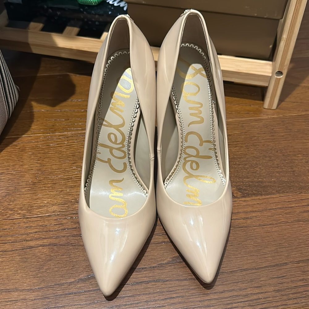 Sam Edelman DANNA POINTED TOE HEEL